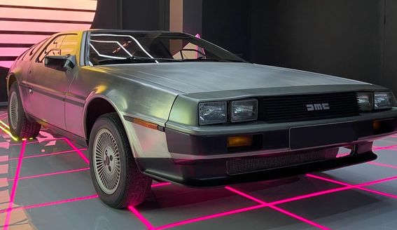 Превью DMC – Значок